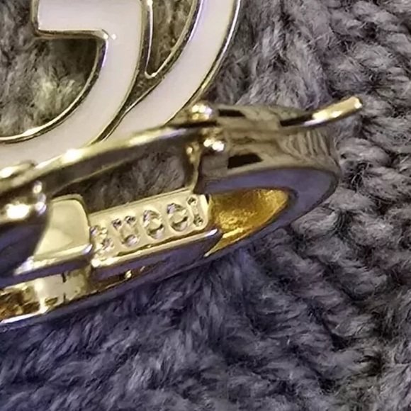 Auth Gucci GG Earrings 💫 - Picture 3 of 4